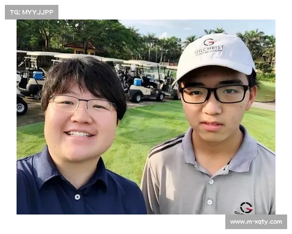 彭垲轩从社区篮球到绝杀英雄,成长路径激励青少年 彭垲轩从社区篮球到绝杀英雄,成长路径激励青少年